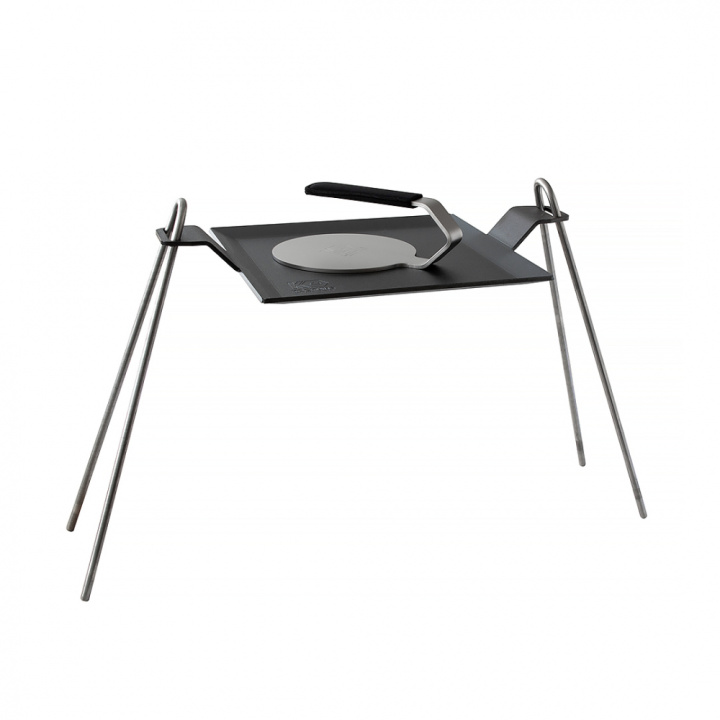 Pakke Stekebord 40x27, Ildstativ og Smashjern Neopren i gruppen Outdoor hos Kockums Jernverk AB (SET0033)